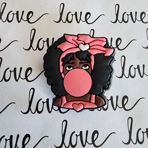 ♠️10/$10♠️ Headwrap and Bubblegum Crocs Charm